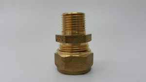 מחבר פליז זכר פקסגול "20#1/2 מ"מ