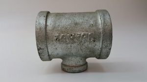 טי מעבר מגולבן "1 1/4"- 1/2