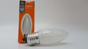 נורת ליבון בצורת נר 60ווט 220 וולטE27