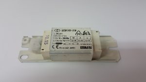 משנק צוק לפלורסצנט 40 ווט מיני עין השופט