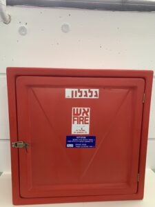 ארגז פיברגלס 30#80#80 ס"מ לעמדת כיבוי אש כולל זכוכית;