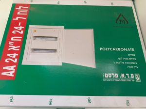 לוח ל 24 ממ"ט עה"ט עם דלת