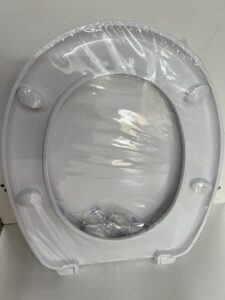 מושב לאסלה מפלסטיק קשיח