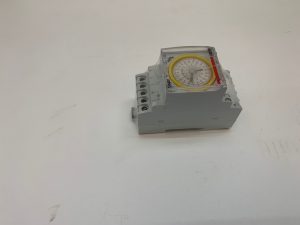 שעון שבת מכאני שבועי-יומי רזרבה