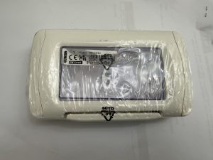 מסגת גויס מוגן מים ל4 מקום- Waterproof frame for 4 places